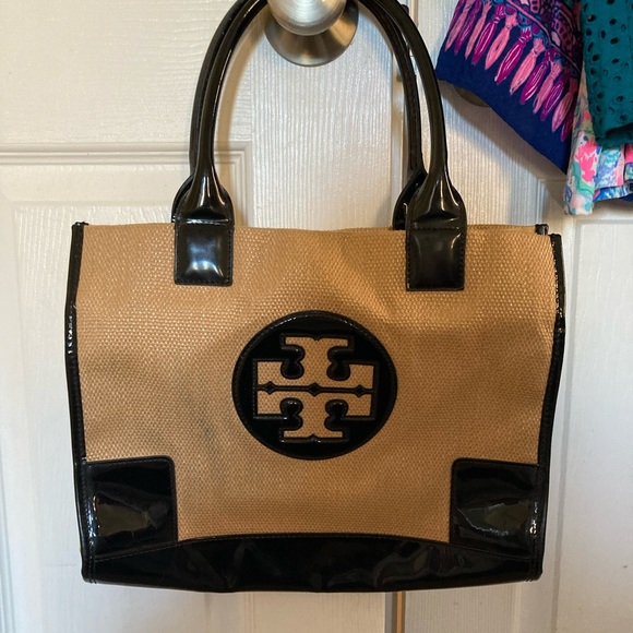 Tory Burch Handbags - Tory Burch shoulder bag
